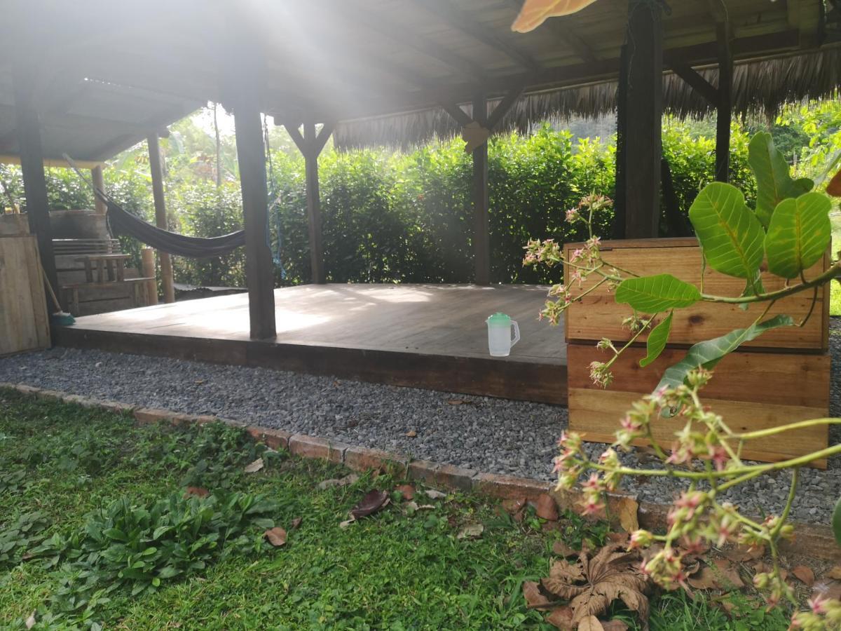 Maracumbo Lodge Mompiche Exteriér fotografie